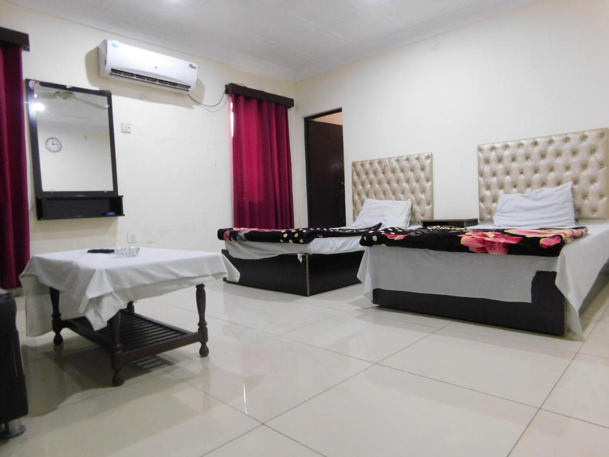 Hotel Humera Bahawalpur Zewnętrze zdjęcie